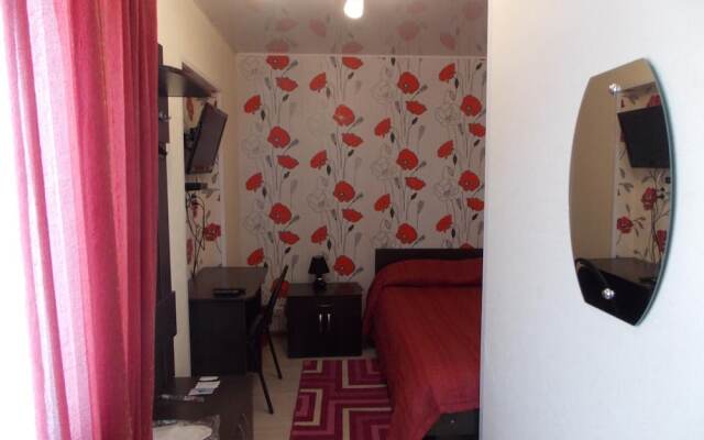 Mini Hotel Maki