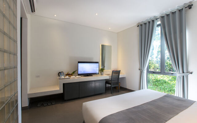 Thanh Tan Hot Springs By Fusion