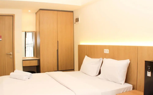 Tranquil And Cozy Studio At Meikarta Apartment