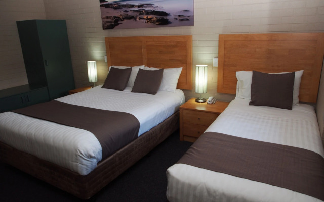 Dongara Hotel Motel