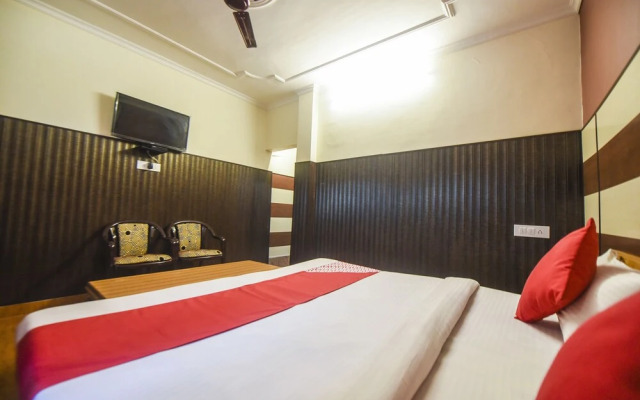 OYO 12411 Woodside Guest House