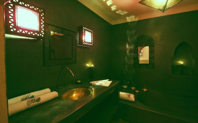Riad Ta'achchaqa