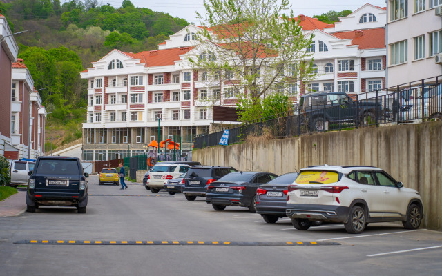 LetoApart v ZhK Kurortny