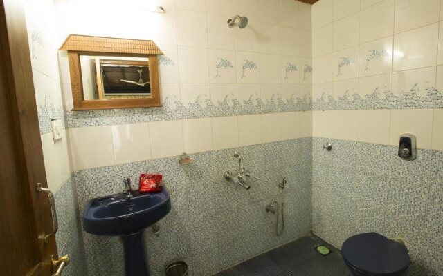 OYO Rooms Calangute Beach Holiday Street