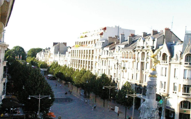 Hôtel Latino Reims Centre