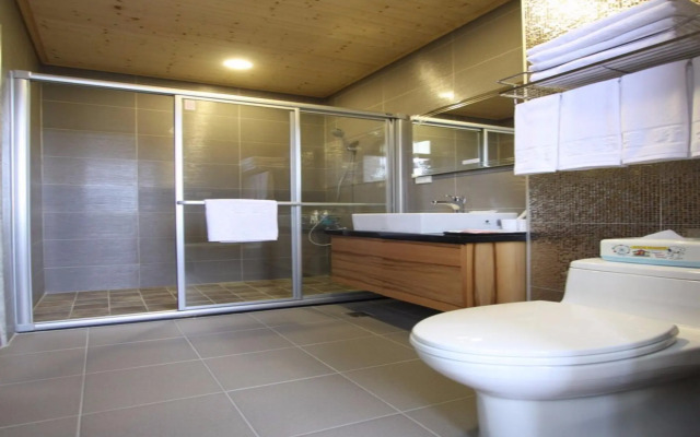 Star-Ya Bed and Breakfast