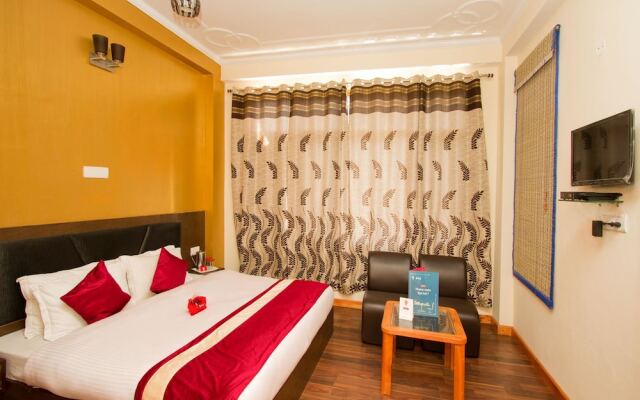 OYO 4719 Hotel WhitePod Manali