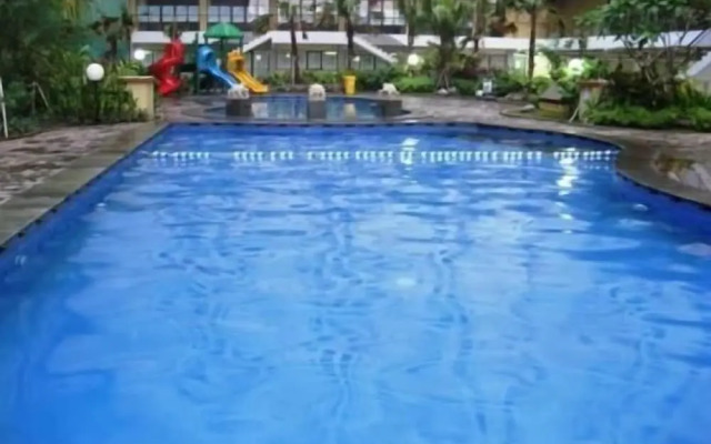 Hajjah Ririn's Kebagusan City