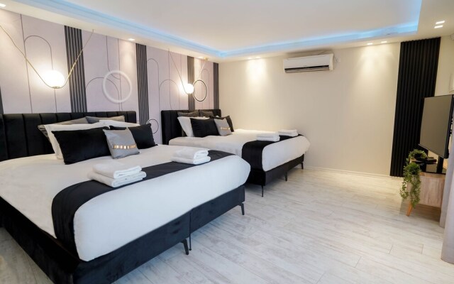 YalaRent mountainside luxury properties with Private Pool
