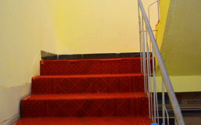 Nanchang Hongshun Hotel (Shuanggang Subway Station Branch)