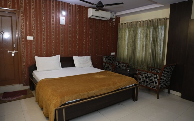 Hotel Maruthi Residency Inn & Restaurant