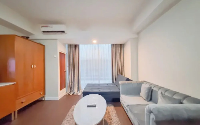 Good Deal And Comfy Studio (No Kitchen) Mataram City Apartment