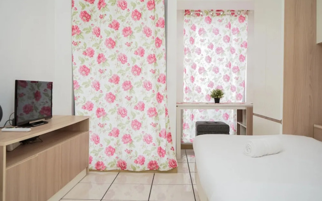 Nice And Comfort Studio At M-Town Residence Apartment