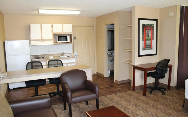 Extended Stay America Select Suites - Houston - Sugar Land
