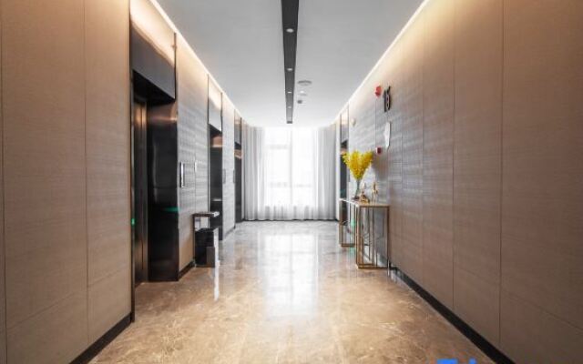 Echarm Hotel (Huoju Kaifaqu Zhongshan Station)