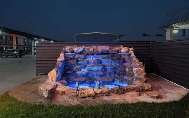 Moonlight Inn - Houston I-45 & Airline