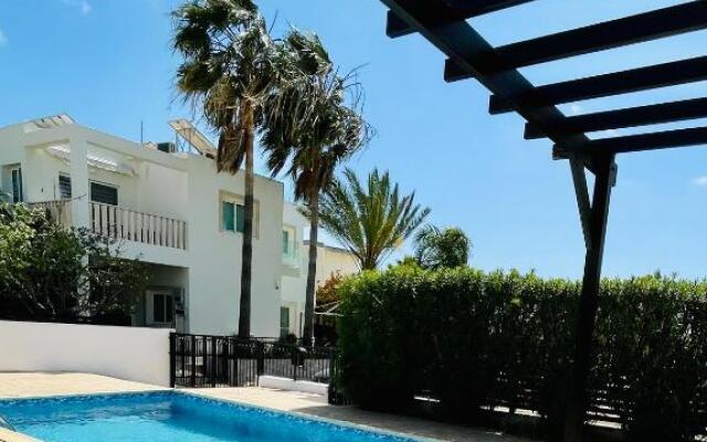 2 Bedroom Villa & Swimming Pool