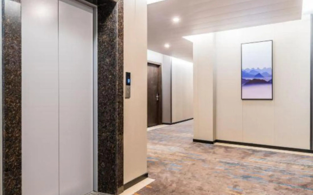 Bo'erte Business Hotel