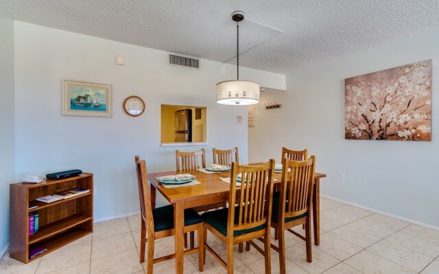 Redington Towers 406 by Vtrips