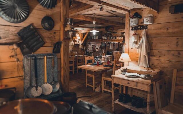 Chalet-Hôtel Les Gentianettes, The Originals Relais (Hôtels-Chalets de Tradition)