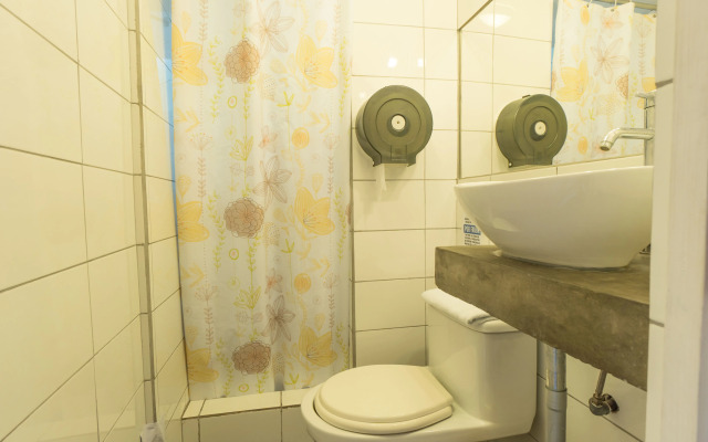 Wasi Airport Lima B&B