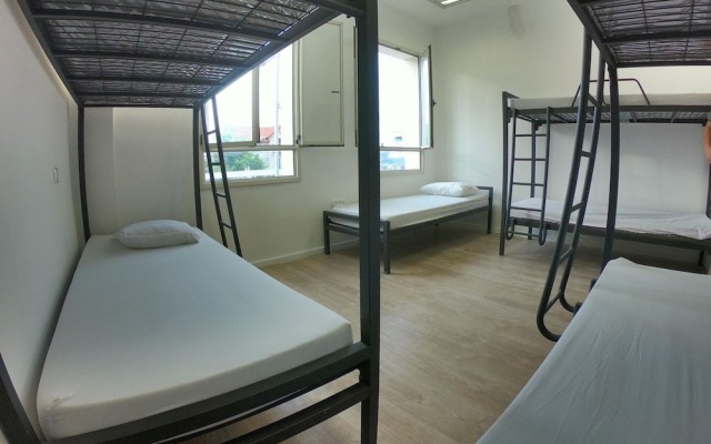 Haifa Hostel