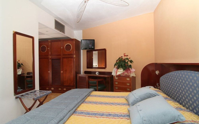 Hotel Sabbia Doro