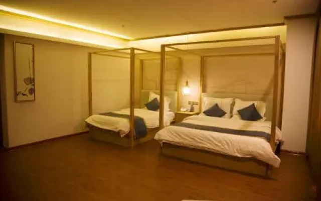 TOWO Topping Hotel Bell and Drum Tower Branch