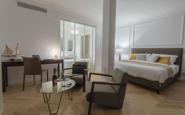 Porto Romano The Marina Resort