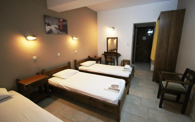 Platon Hotel