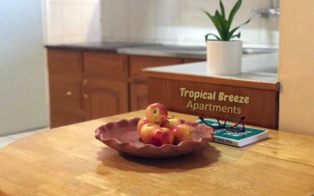 Tropical Breeze Apartments
