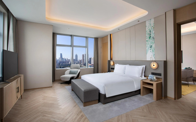 Holiday Inn Wuxi Central Station by IHG