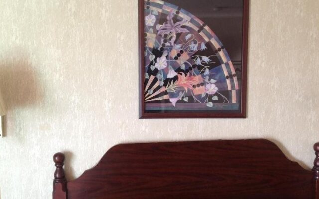 Budget Inn Hazelwood