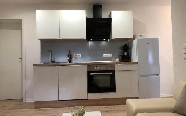 Exklusive Moderne 2 Zi. Wohnung in Ruhiger Lage