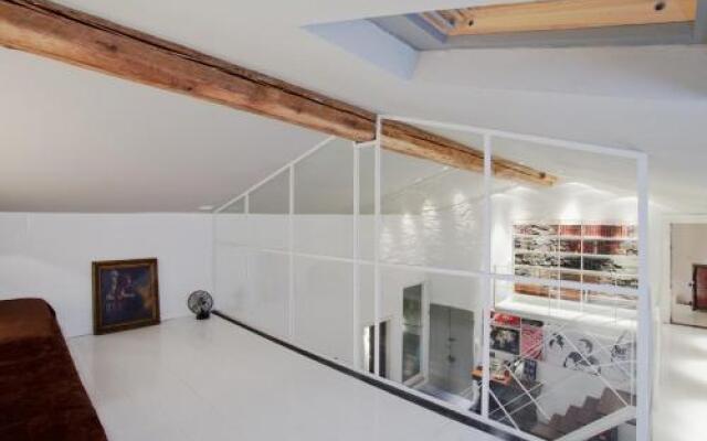 Loft Garibaldi Rooms And Suites