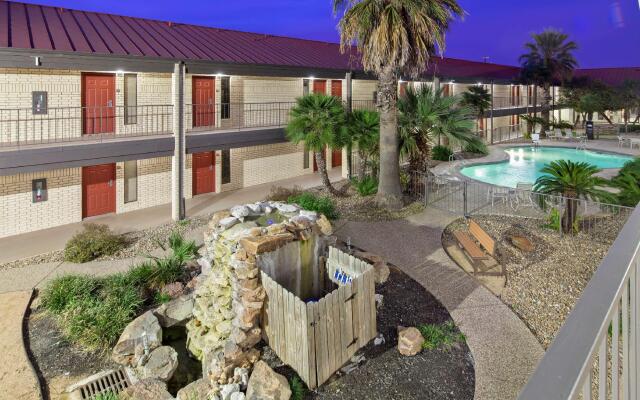 Best Western near Lackland AFB/SeaWorld