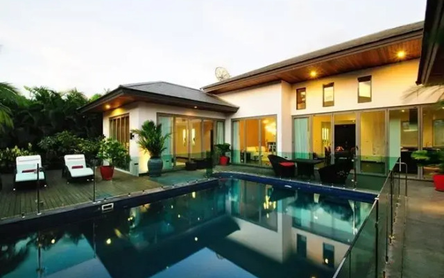 Mandala Villa 8