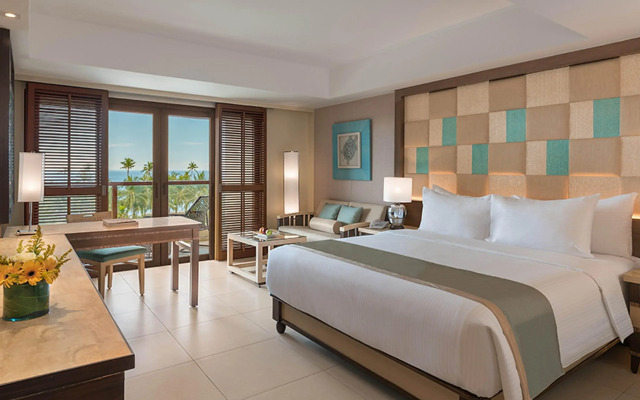 Henann Resort Alona Beach