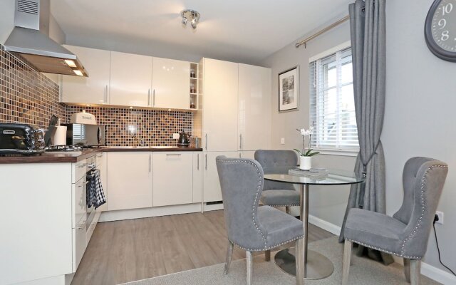Comfortable Inverurie Home Close to Train Station
