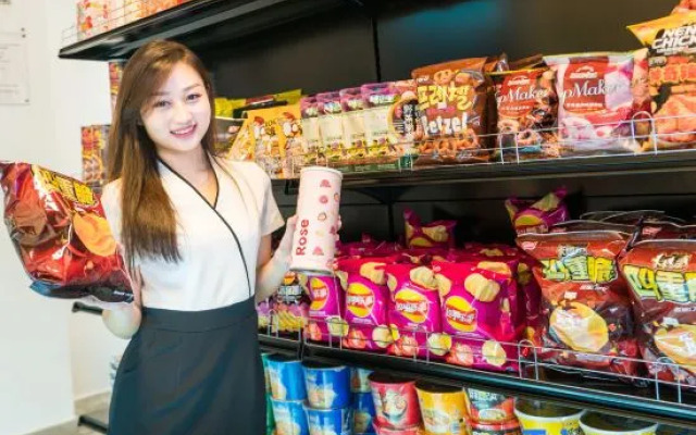 Hashtag.Capsule.Hostel