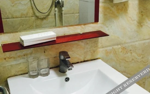 Hailan Express Hotel