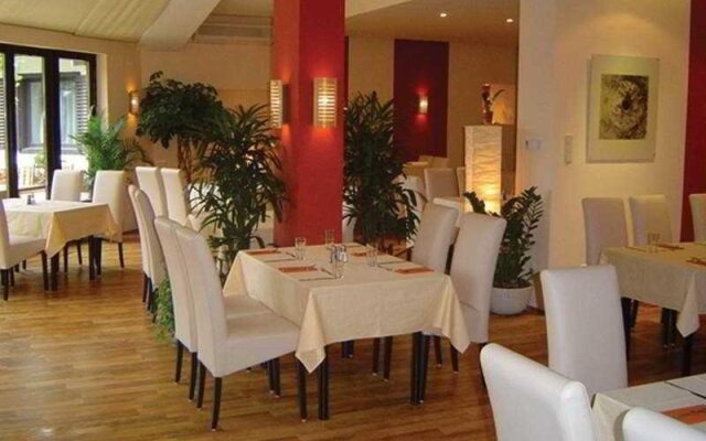 Normafa Hotel