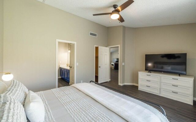 Glendale Keim 4 Bedroom Home By Redawning