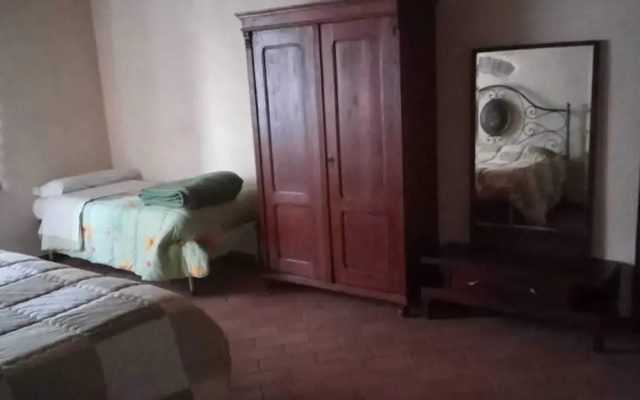 Nice Apartment With Pool and Beautiful Garden