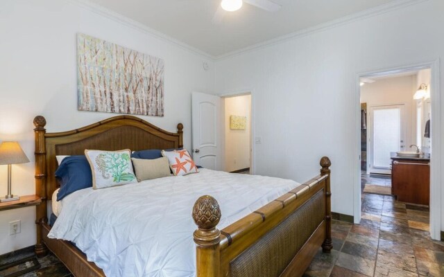 Hale Haena 3 Bedroom Home by RedAwning