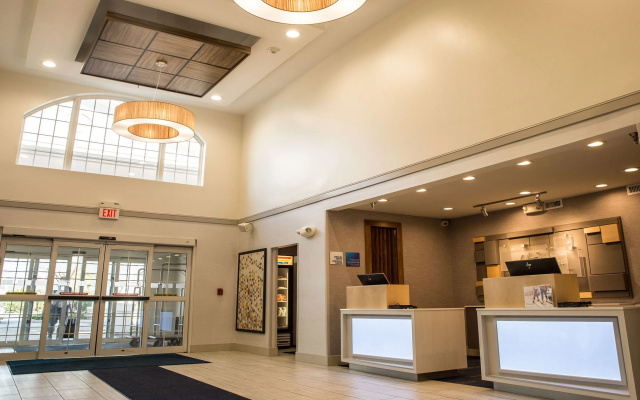 Holiday Inn Express Columbus-Dublin by IHG