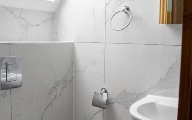 Burren London Hotel