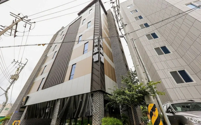 Seosan November Hotel