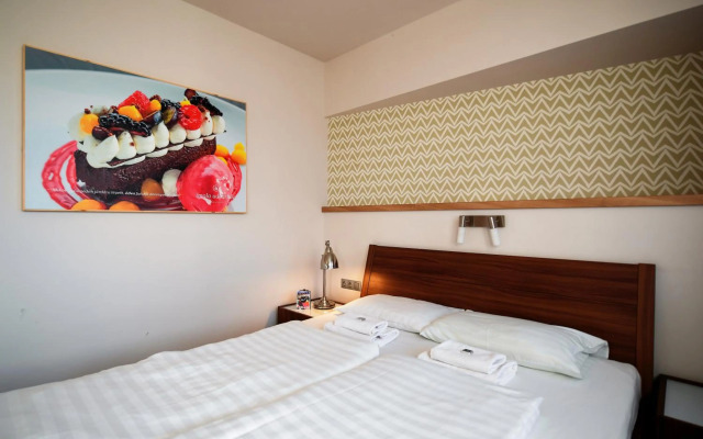 Imola Udvarhaz Hotel