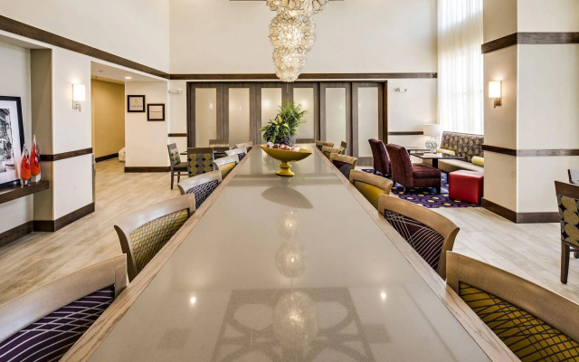 Hampton Inn & Suites Ashland